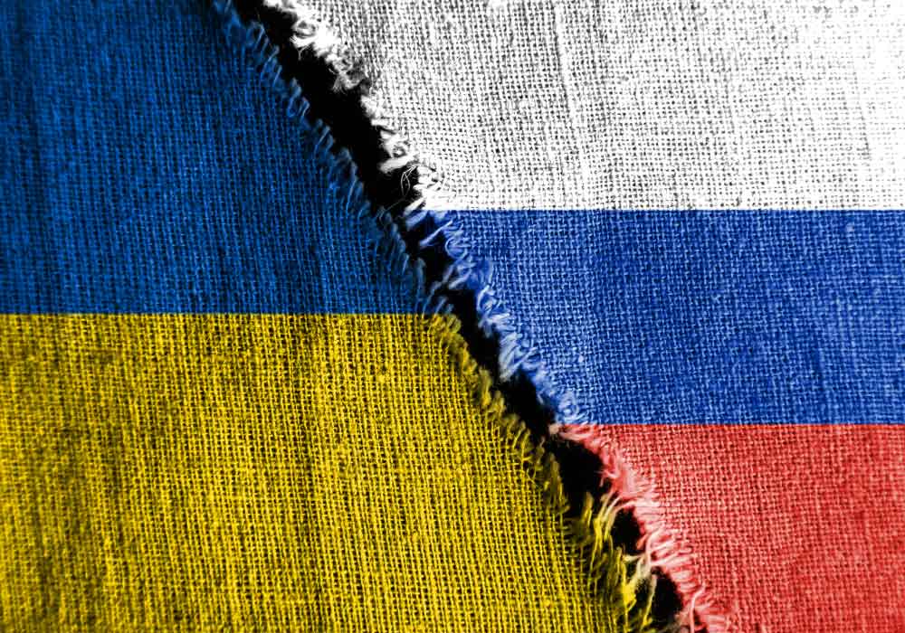 banderas ucrania rusia invasion rusa ukraine russia flags